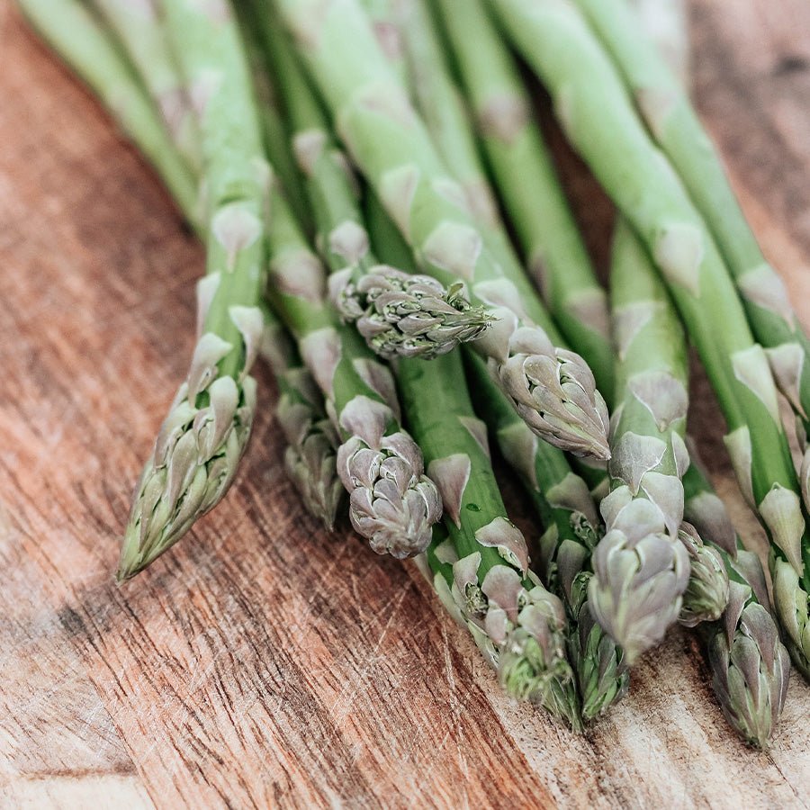 Spargel-Erdbeer-Salat mit Feta & Minze – mybacs Spargel-Erdbeer-Salat mit Feta & Minze – mybacs